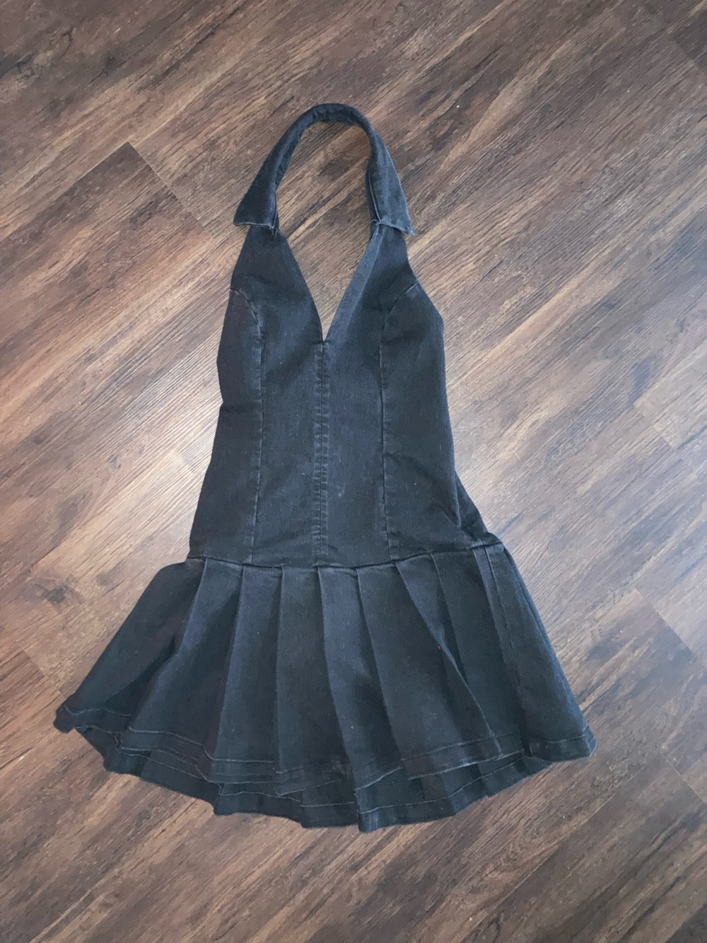 Love fire Los Angeles women’s grey/black Pleated Pinafore Dress size m new